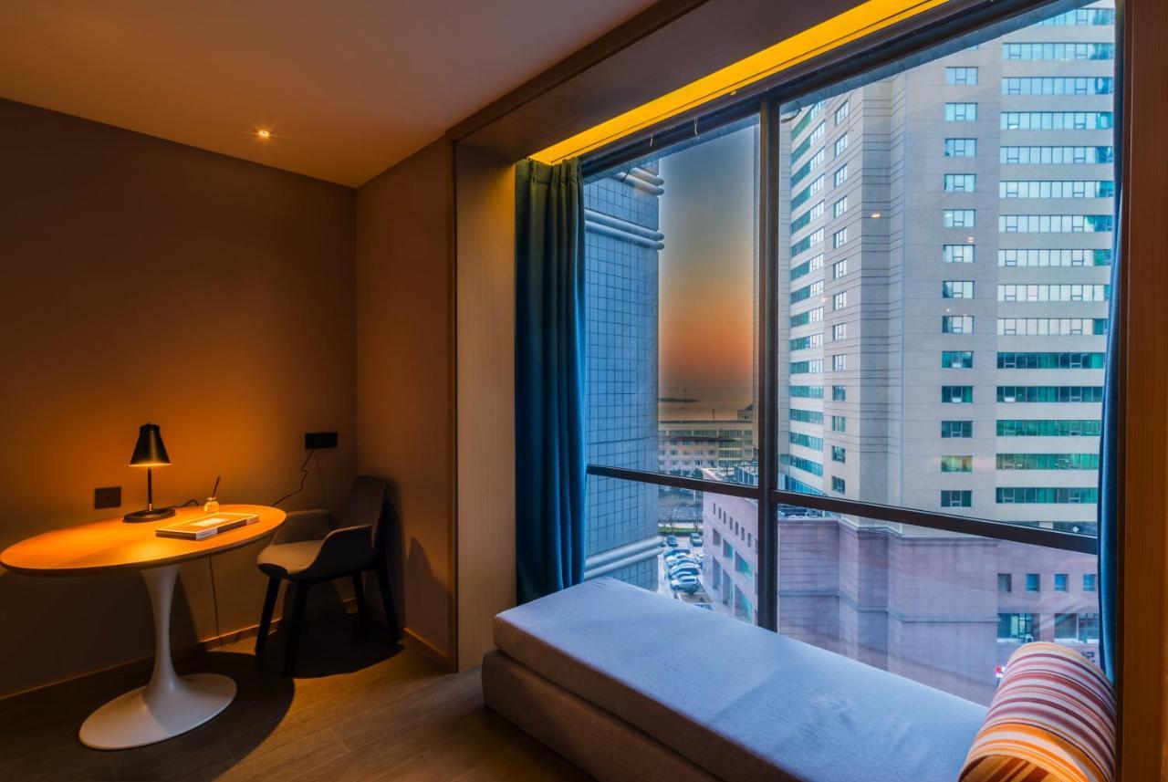 Qingdao Jinshan We+ Holiday Apartment Exteriör bild