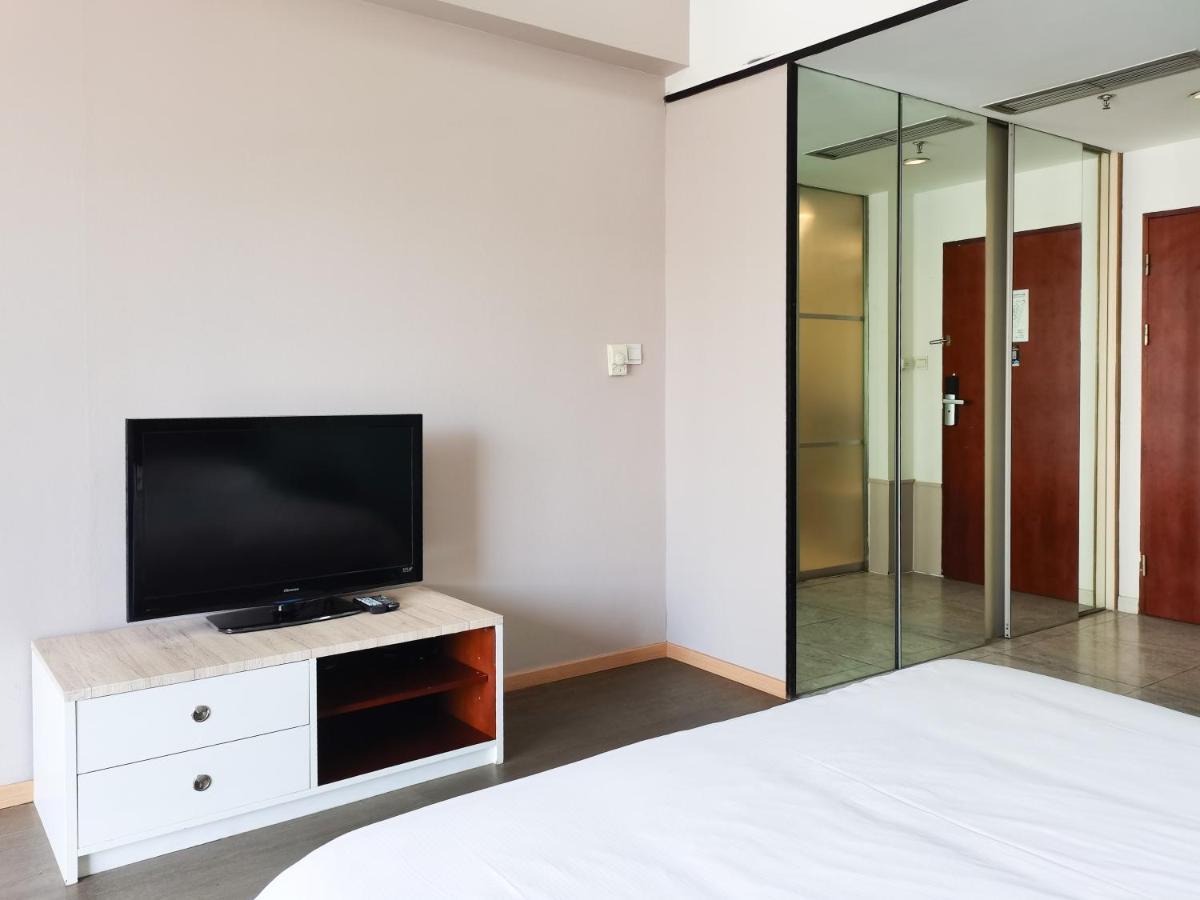 Qingdao Jinshan We+ Holiday Apartment Exteriör bild