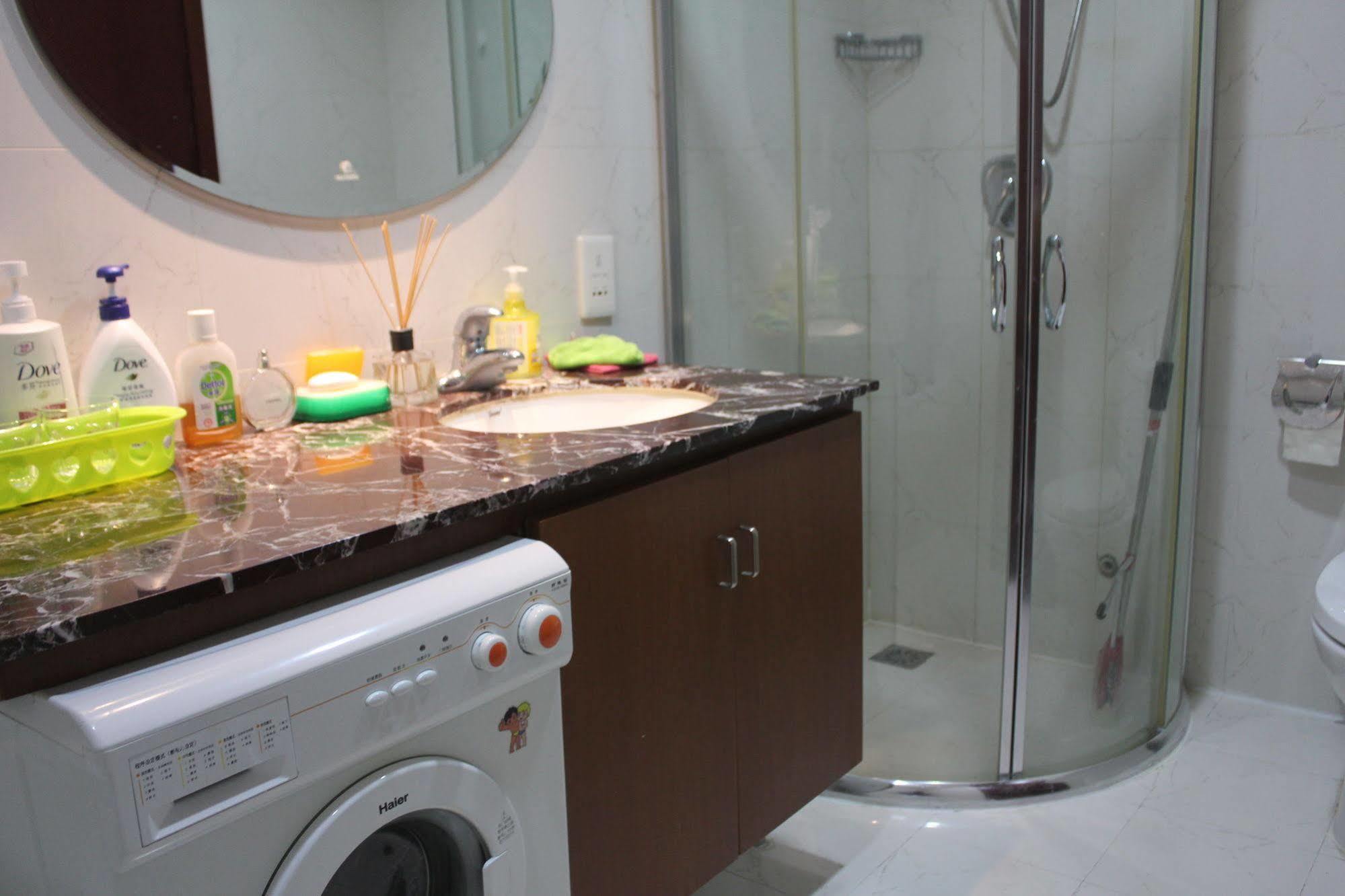 Qingdao Jinshan We+ Holiday Apartment Exteriör bild